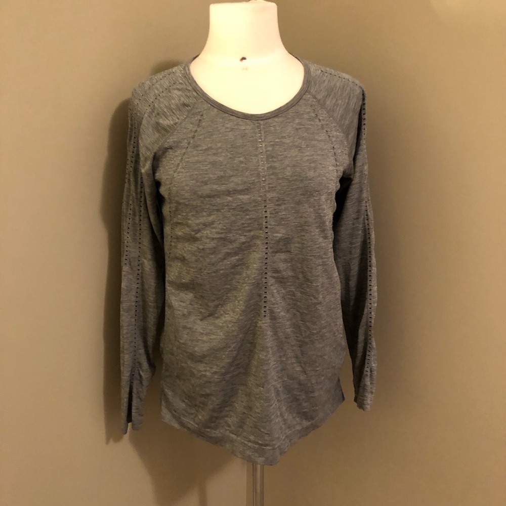 Athleta Long Sleeve Tee Size Large